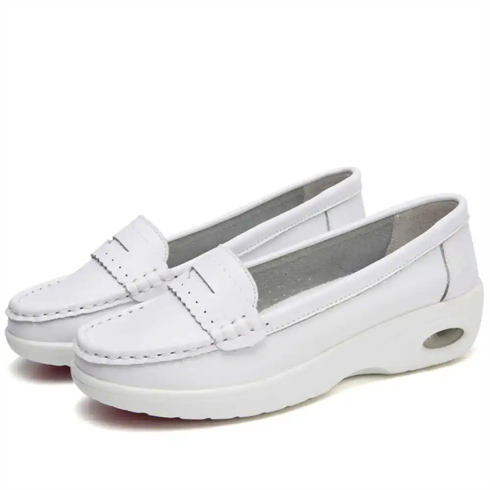 Thick Sole Slipon White Traine - Shop Deals On Vintage Collectible Items avaliação e preço