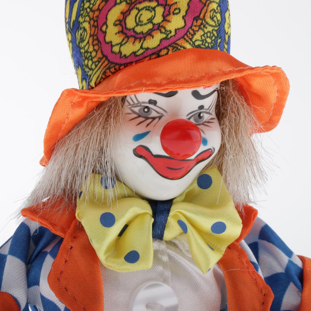 Ceramic Porcelain Jester Clown - Vintage Collectible Porcelain Dolls avaliação e preço