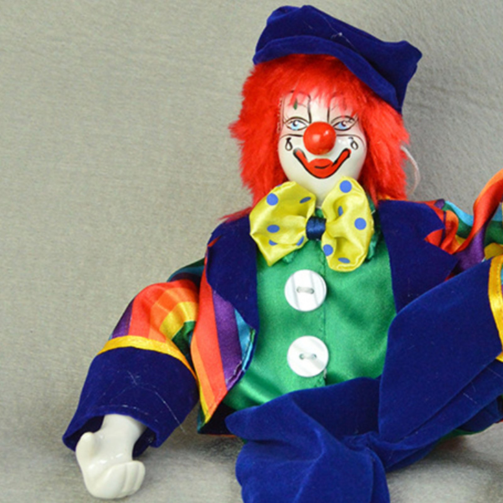 Dangling Leg Clown Doll Handma - Vintage Collectible Porcelain Dolls avaliação e preço