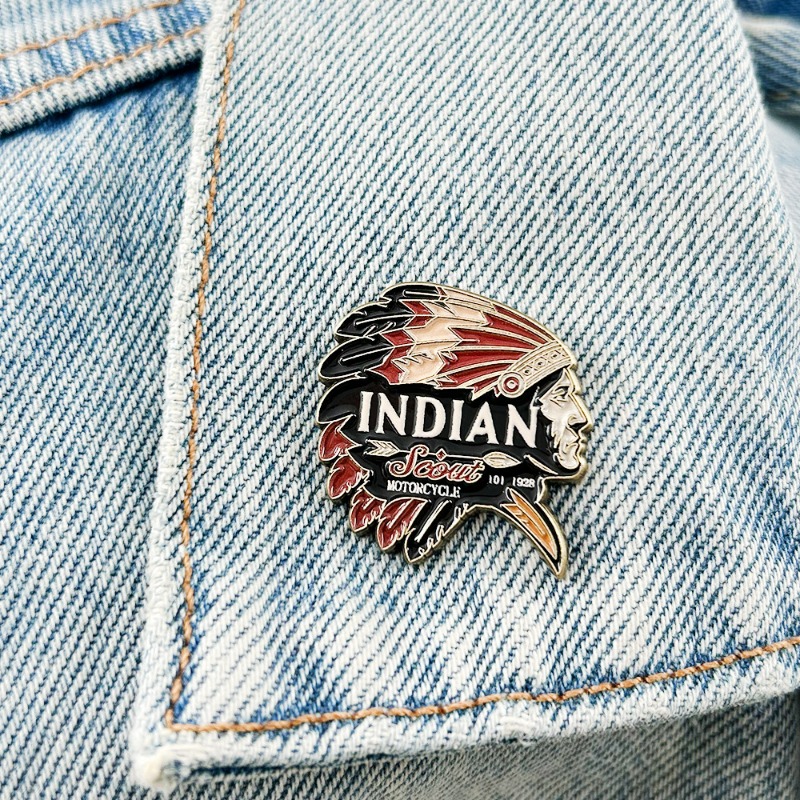 Original Design Vintage Metal  - Vintage Collectible Pins avaliação e preço