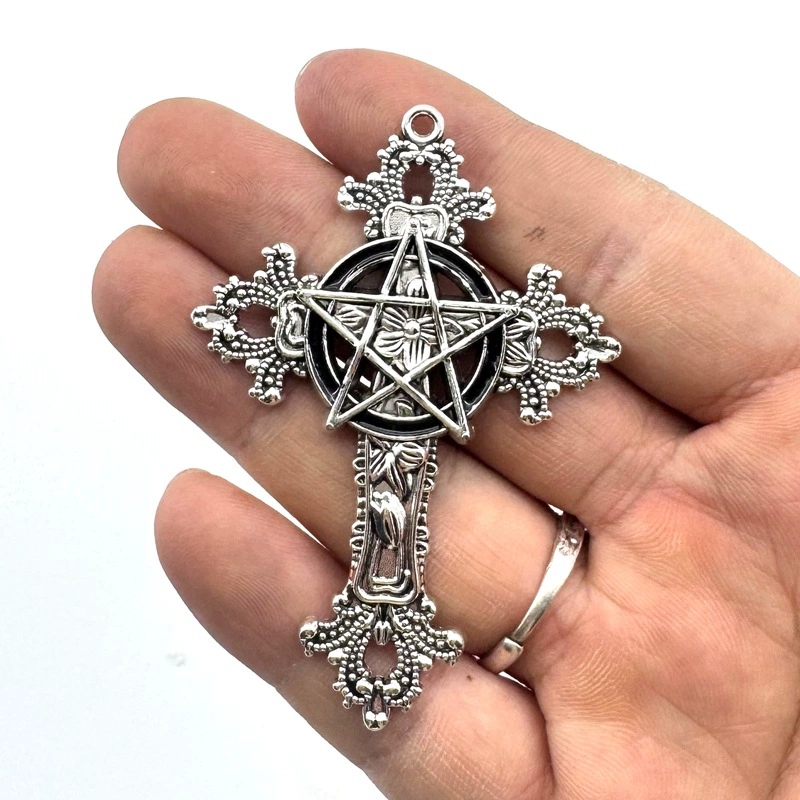 2pcs 30x15mm Gothic Big Cross  - Vintage Collectible Item avaliação e preço