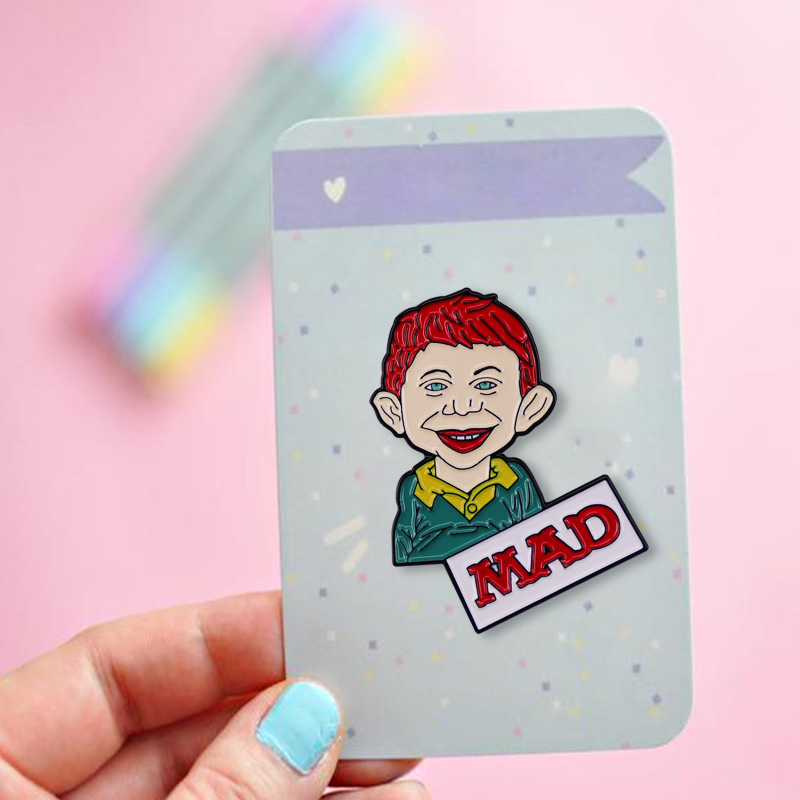 MAD Magazine Alfred E. Neuman  - Vintage Collectible Pins avaliação e preço