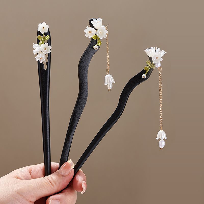 Wooden Flower Hairpin Vintage  - Vintage Collectibles For Sale avaliação e preço