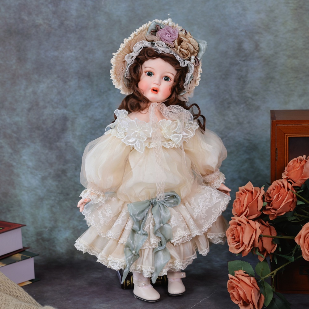 20 inch Cloveray Kawaii Thick  - Vintage Collectible Porcelain Dolls avaliação e preço
