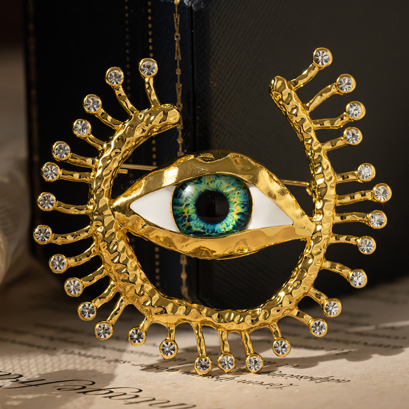 New Evil Eye Badges Cosplay An - Vintage Collectible Pins avaliação e preço