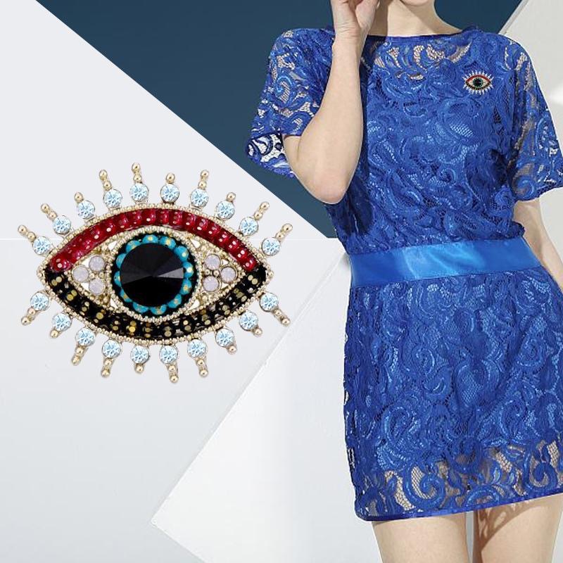 New Evil Eye Badges Cosplay An - Vintage Collectible Pins avaliação e preço