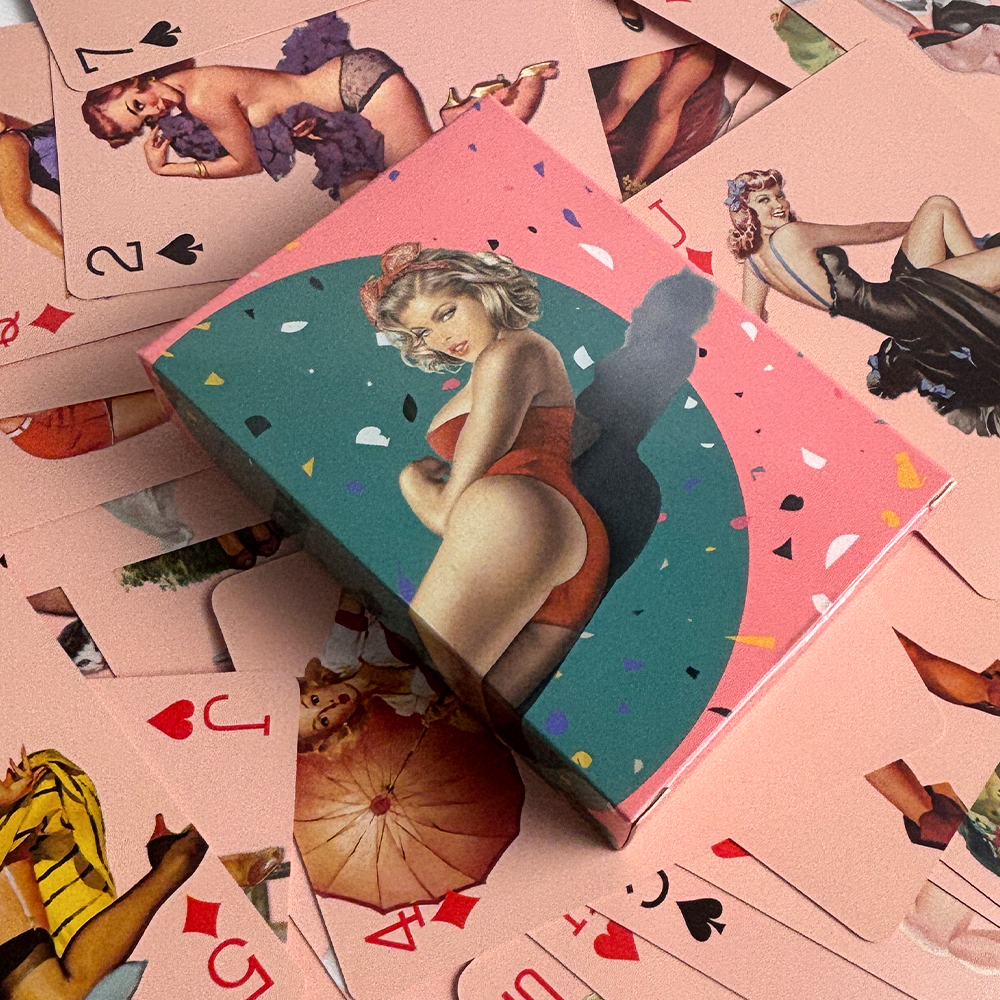 Pin-up Girls Playing Cards Vin - Vintage Collectible Playing Cards avaliação e preço